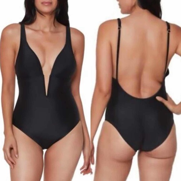 Bar III Deep Plunge V-Wire One-Piece Swimsuit Size Small Black - Picture 9 of 10